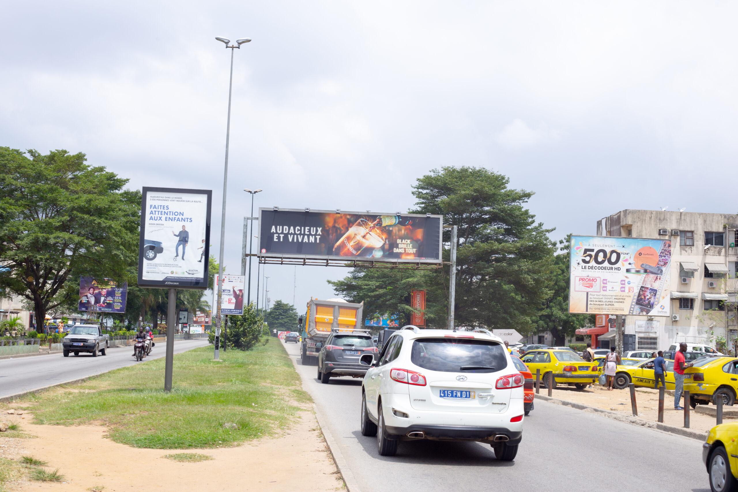 Réseau CIBLE — Abidjan by night